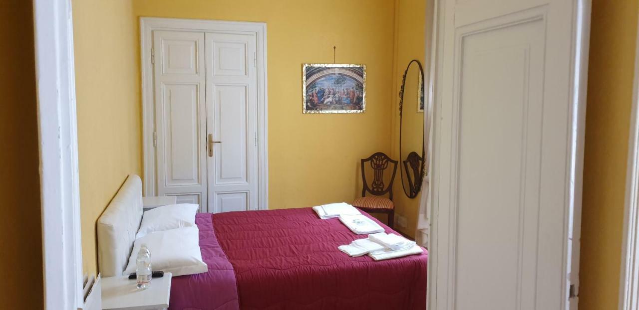 Bed & Breakfast La Breccia A Porta Pia Rome