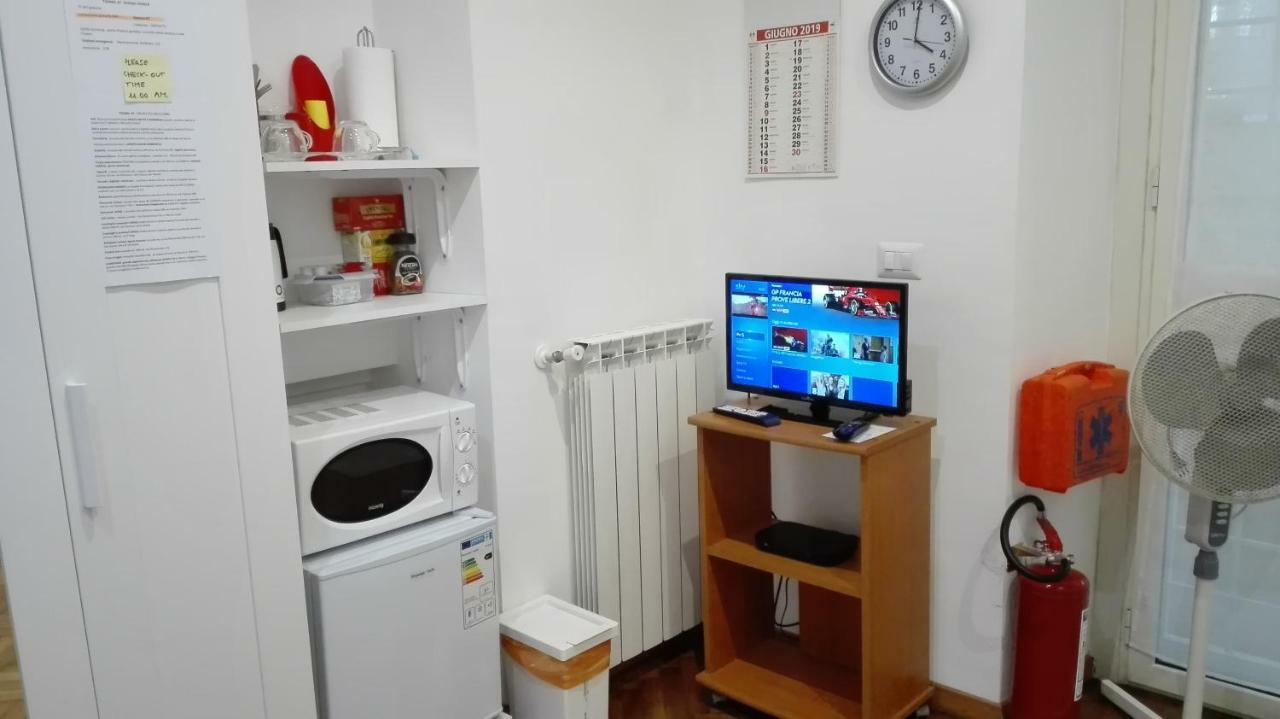 Guest house Tiziano 67 *