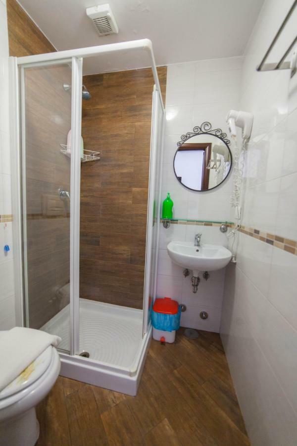 Guest house Romangelo Termini Rome