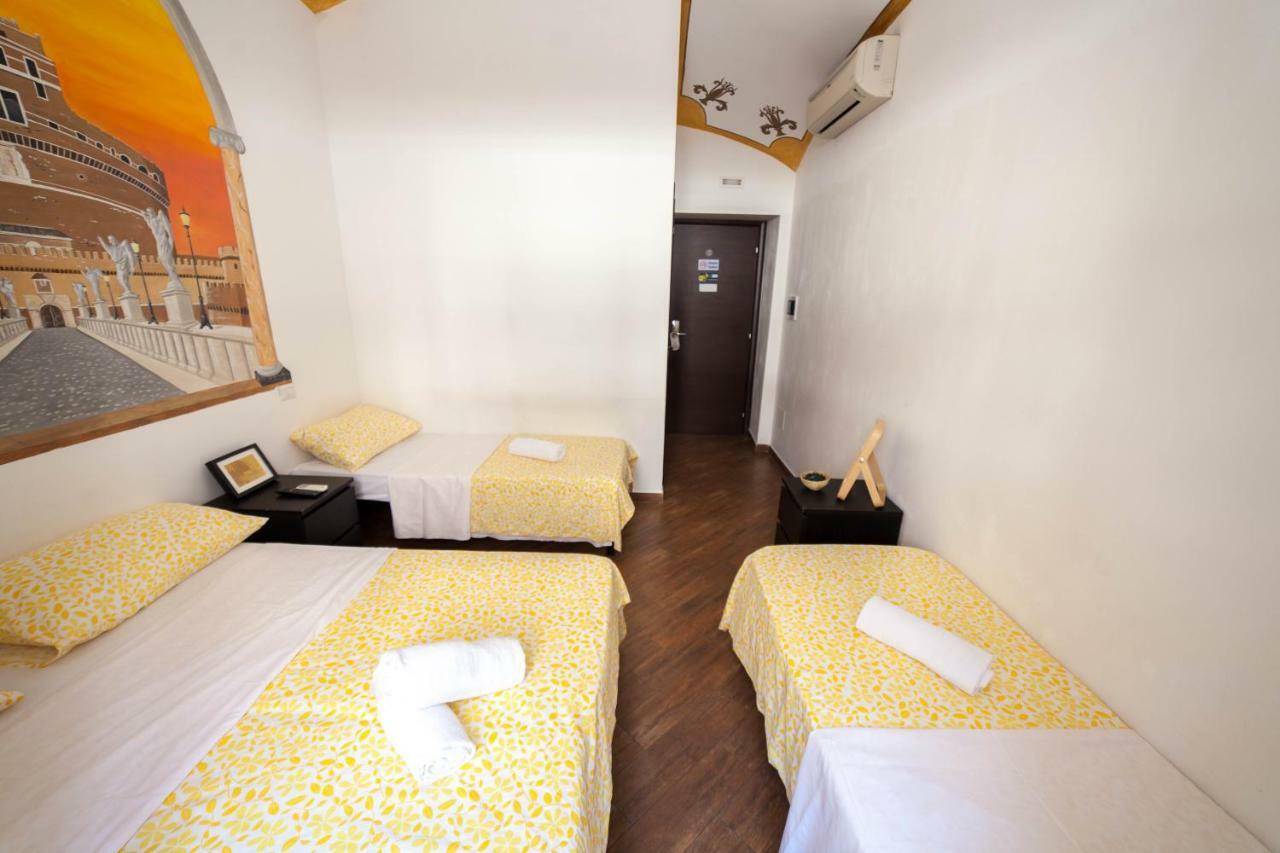 Guest house Romangelo Termini 3*