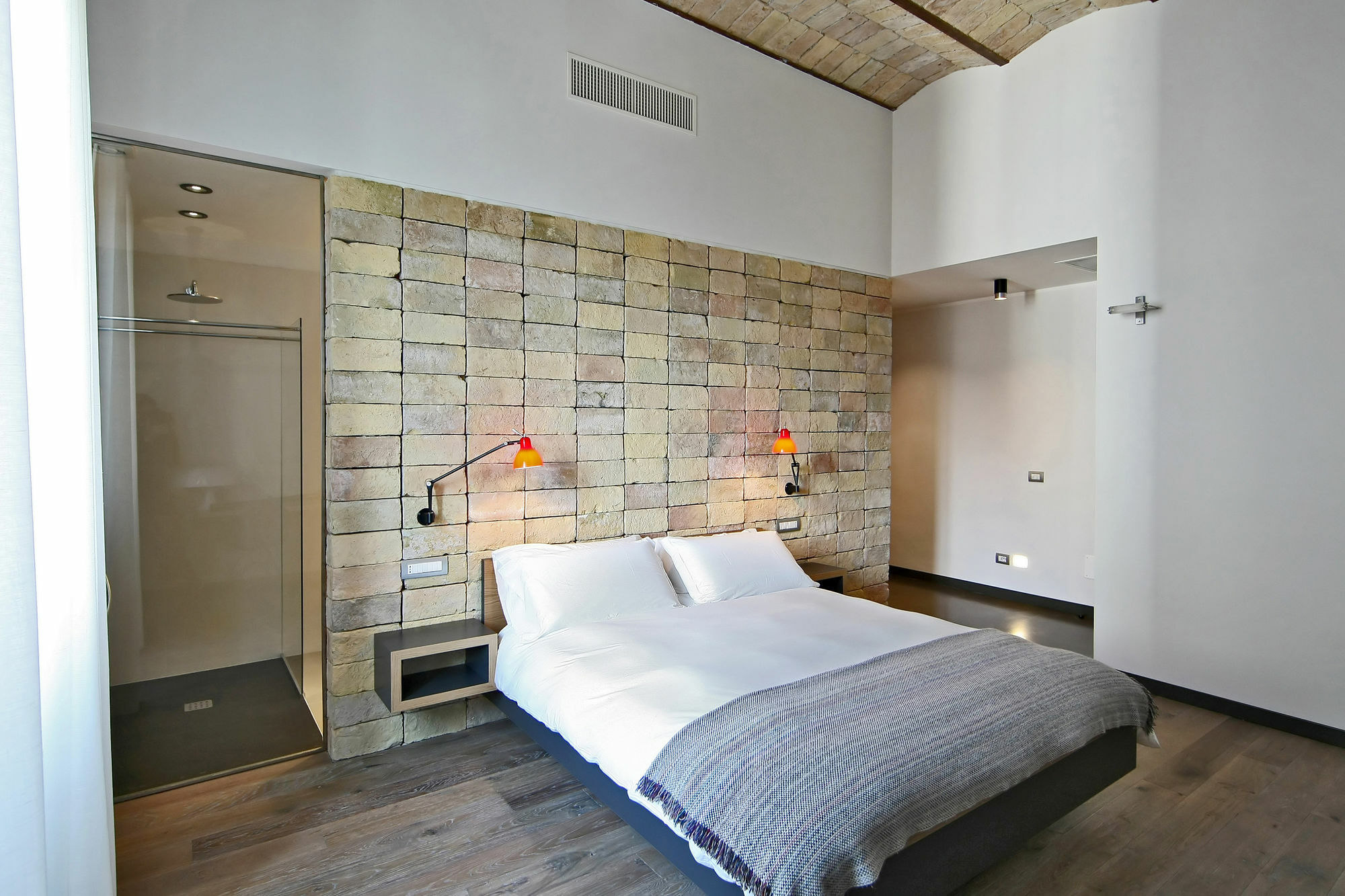 Atypical Guest house 2*