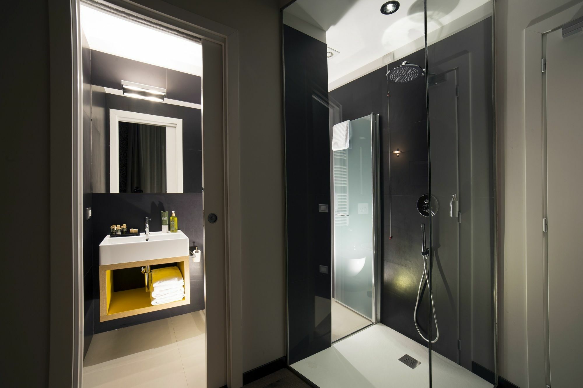 Atypical Guest house 2*