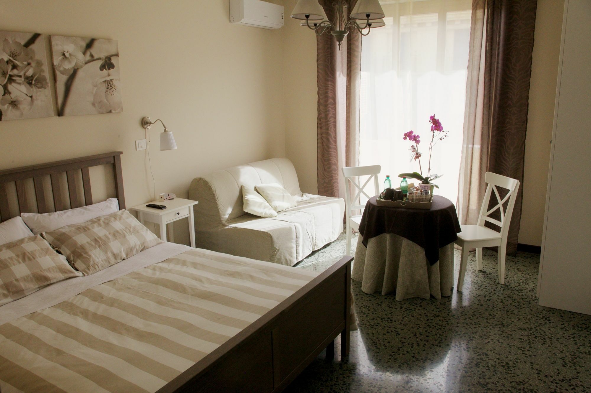 Bed & Breakfast La Casa In Prati Rome