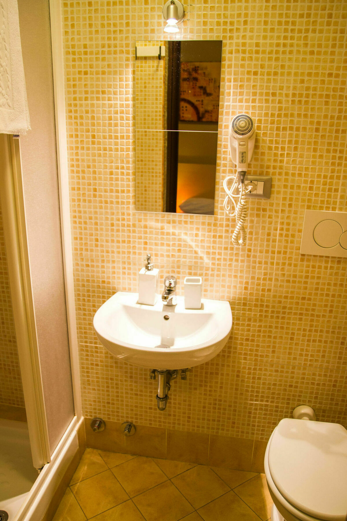 Guest house Mosaic Central Guest House