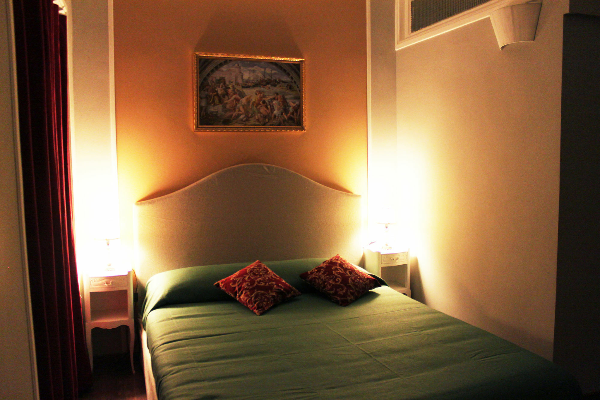 Raphael 3* Rome