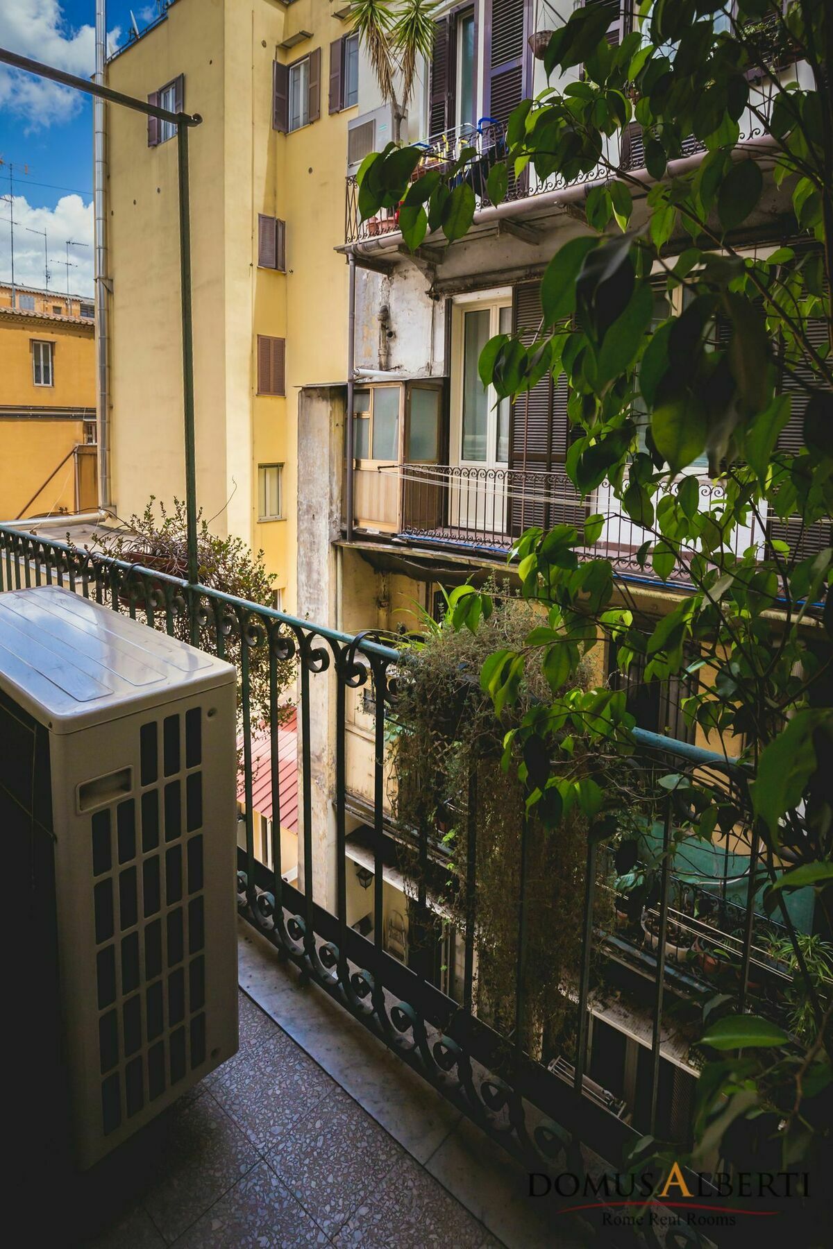 Domus Alberti 2* Rome