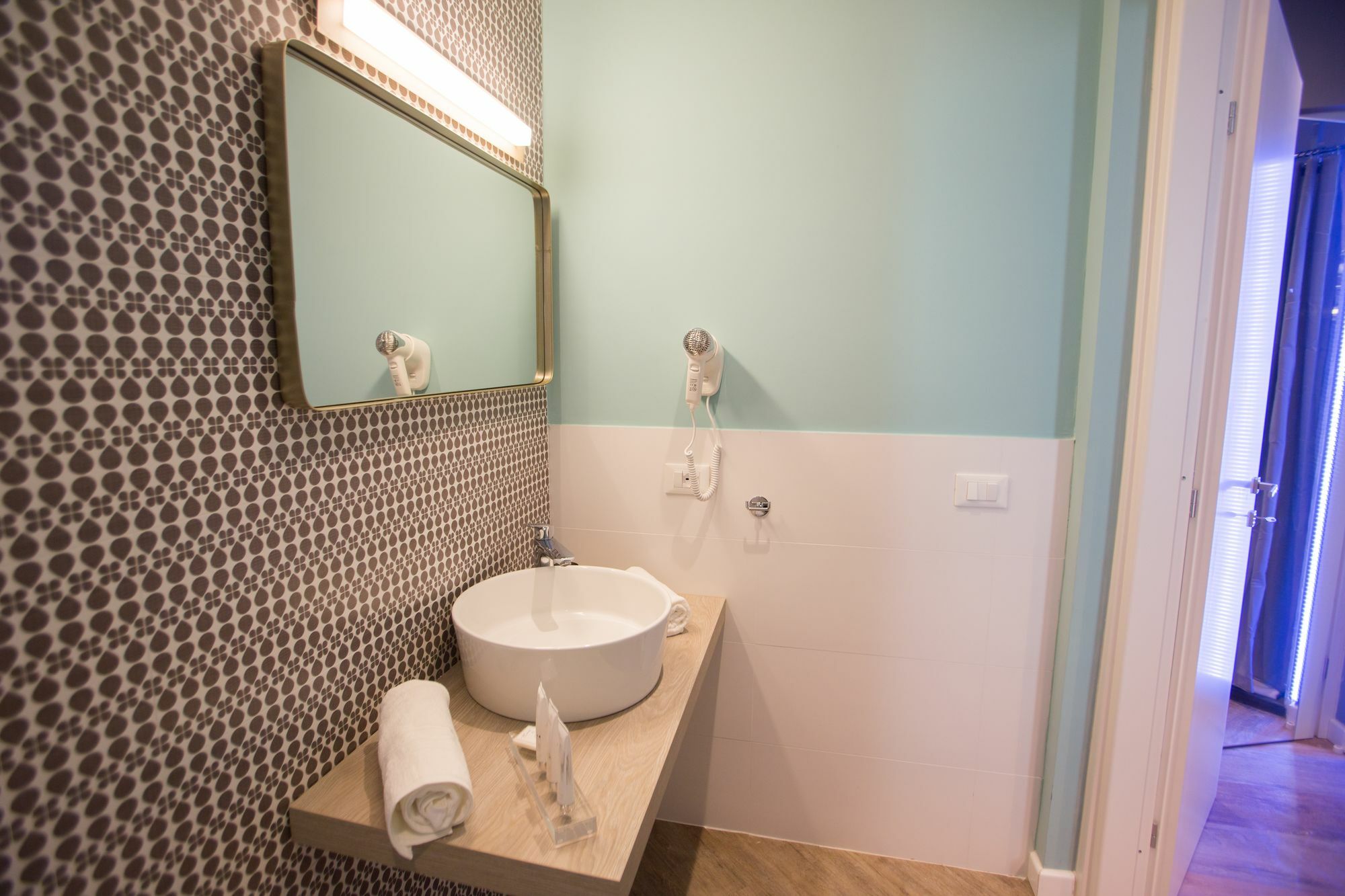 Ara Guest house