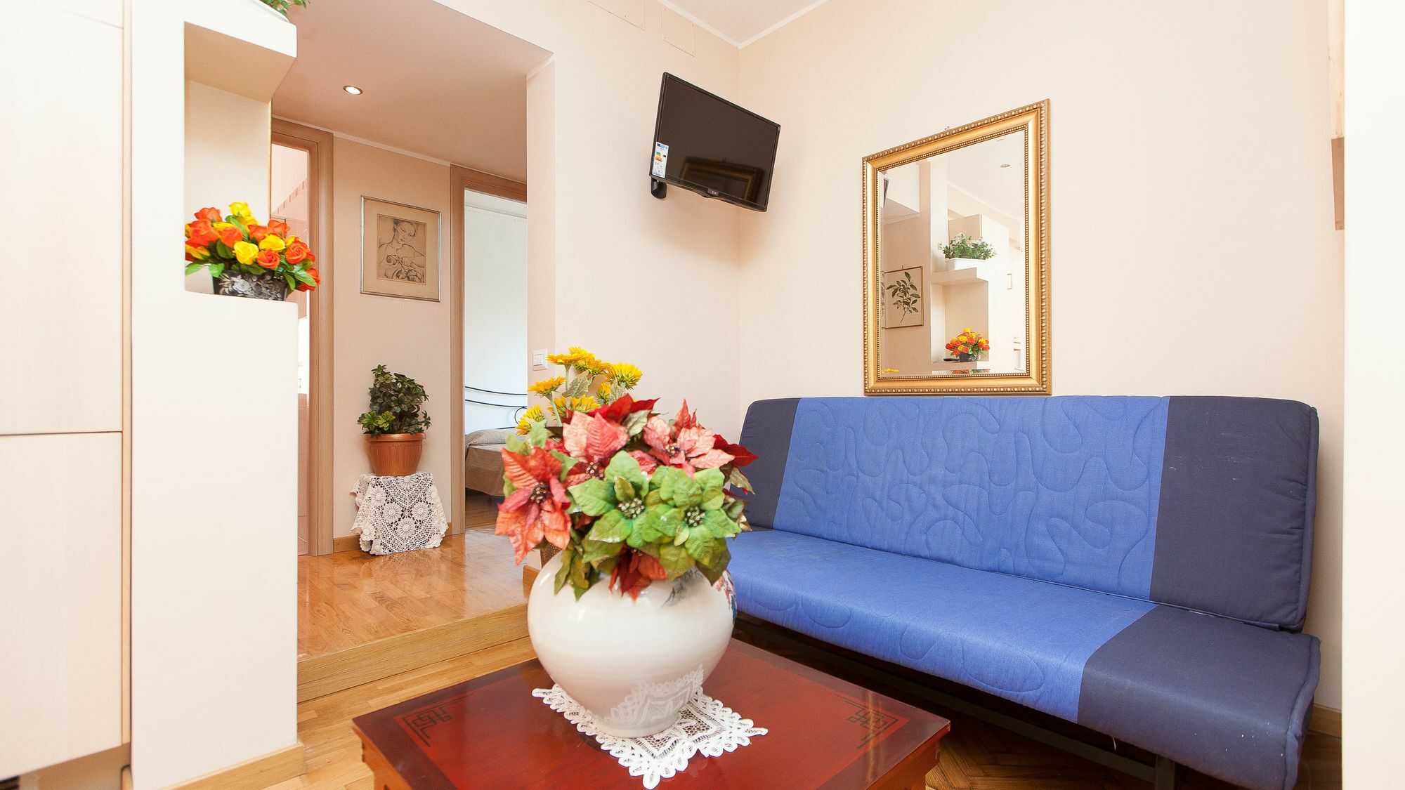 In Guinizzelli Apartment Rome