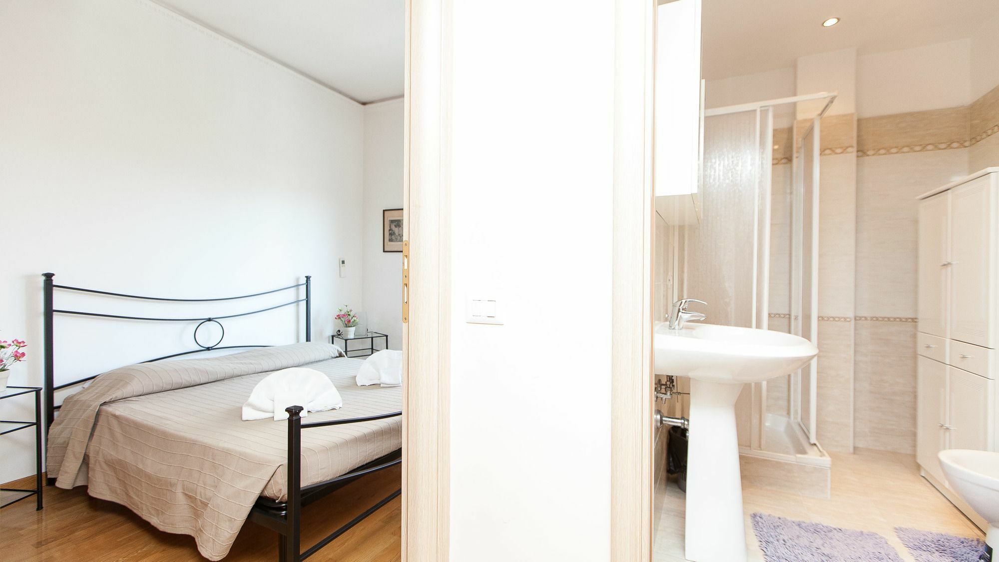 In Guinizzelli Apartment Rome