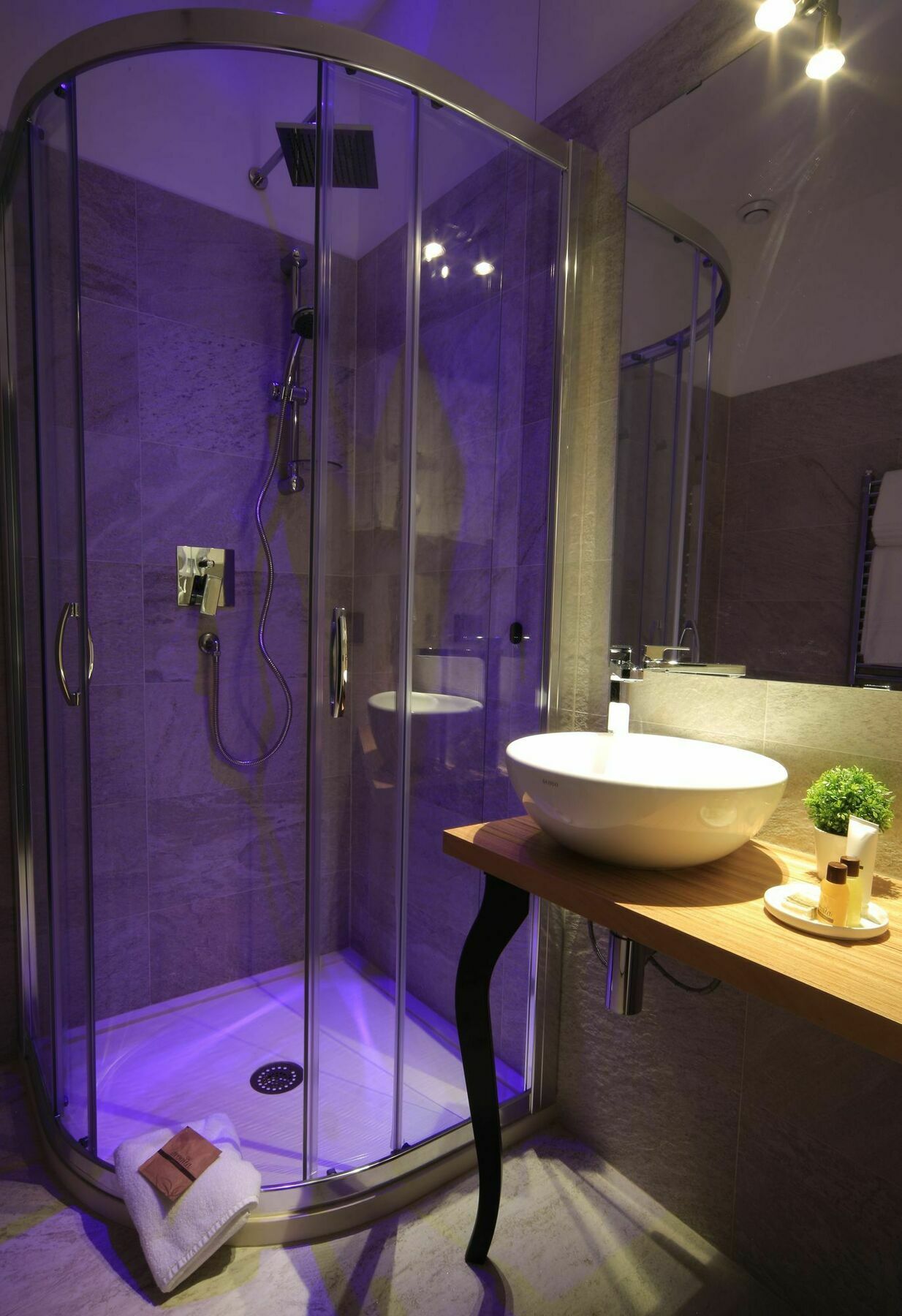 Guest house K
