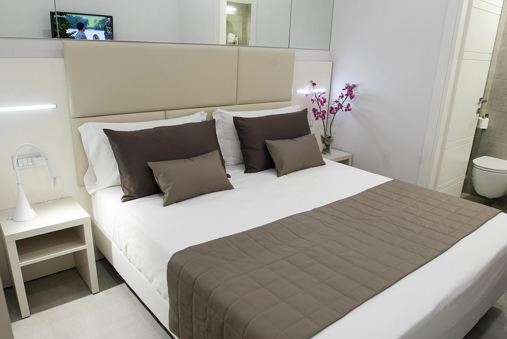 Merulana Holidays Guest house Rome