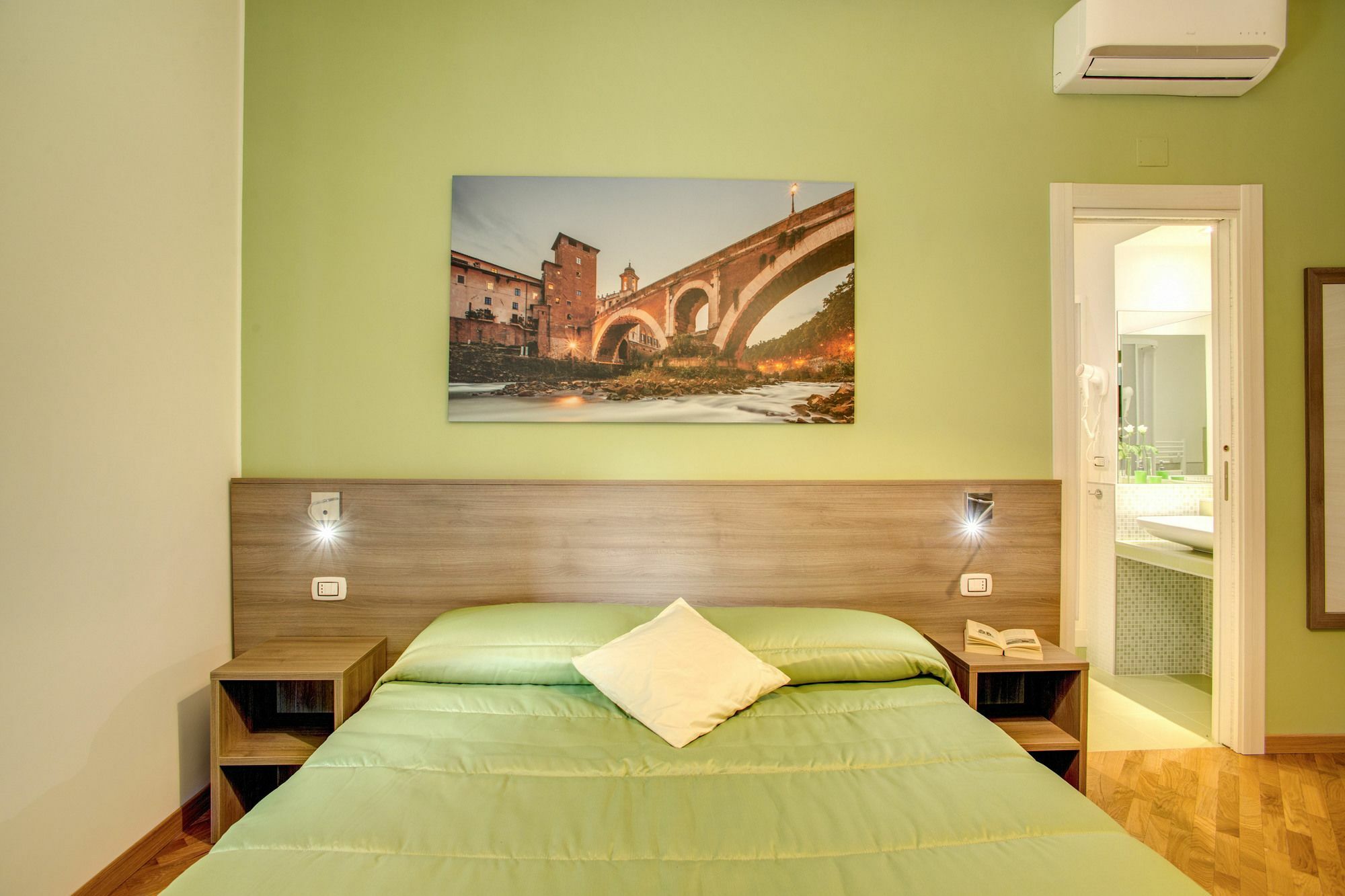 Vatican Cipro Guest house 3*