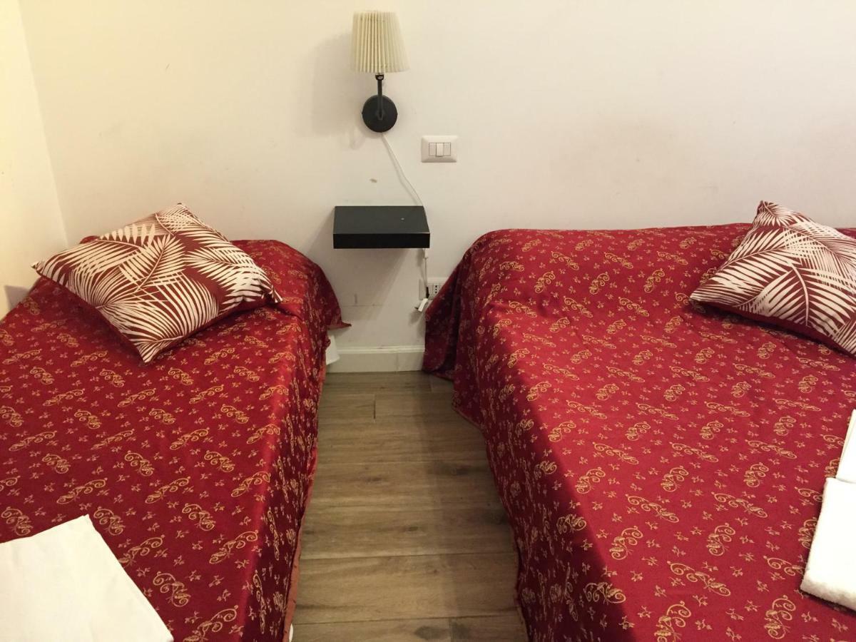 Blue Whale Bed & Breakfast *