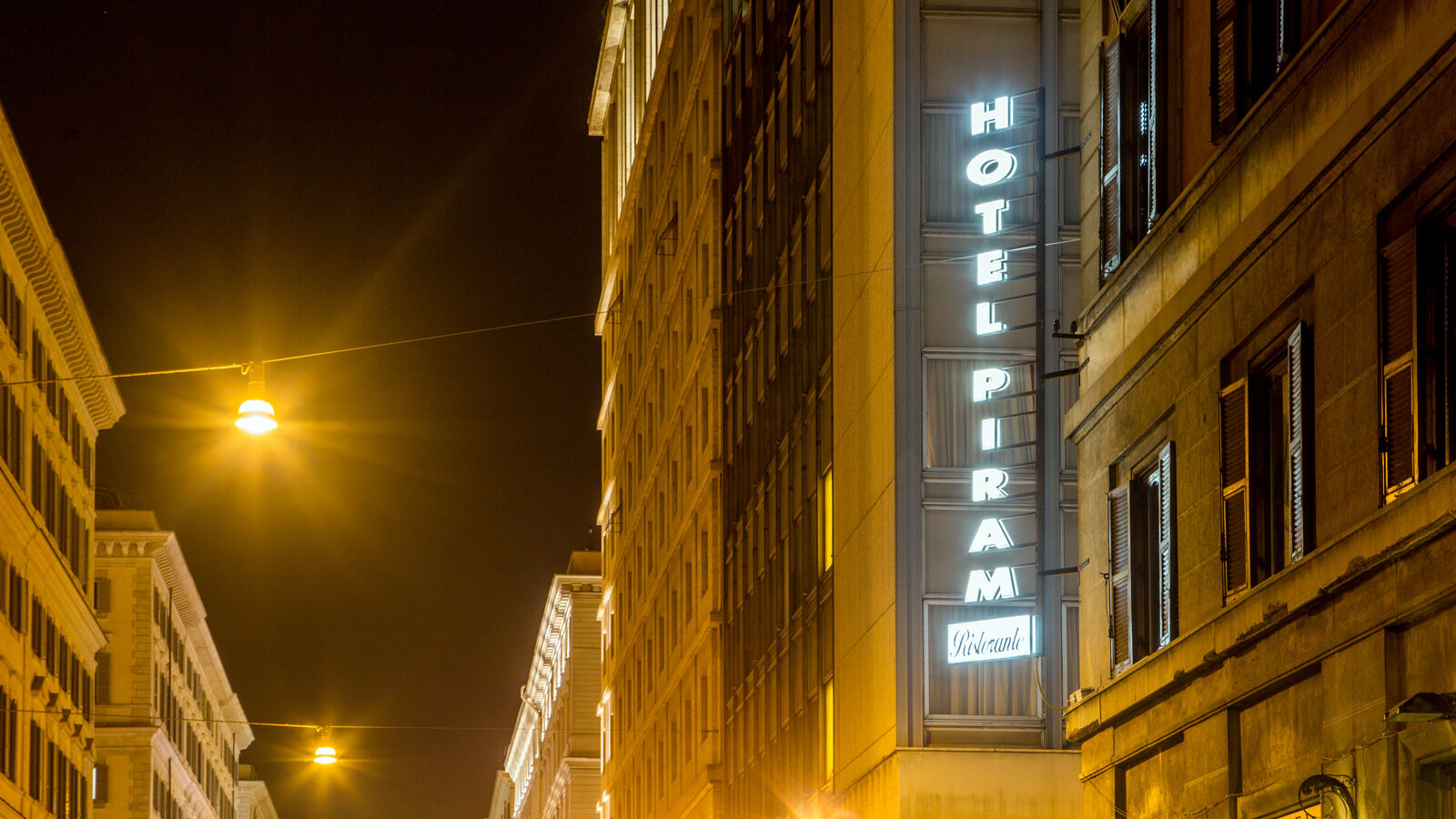 Golden Tulip Piram 4* Rome