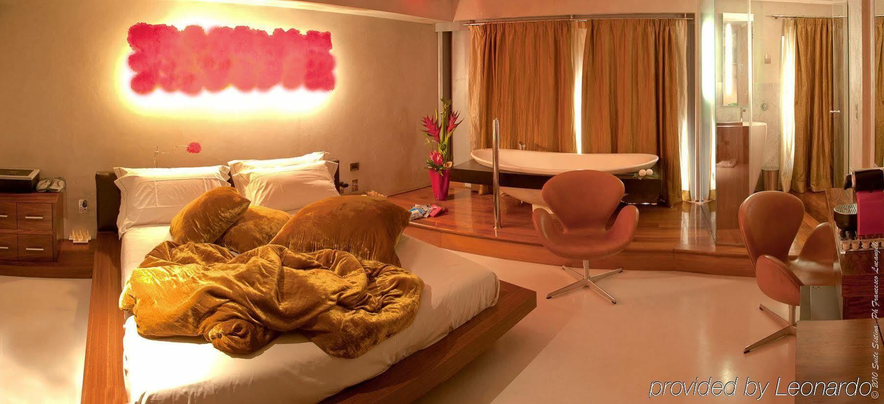 Suitesistina For Brave Lovers Bed & Breakfast