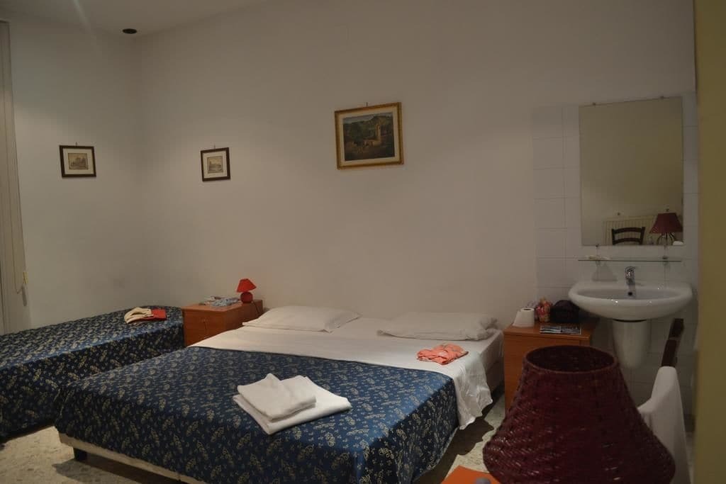 Guest house Domus Ferraro Rome