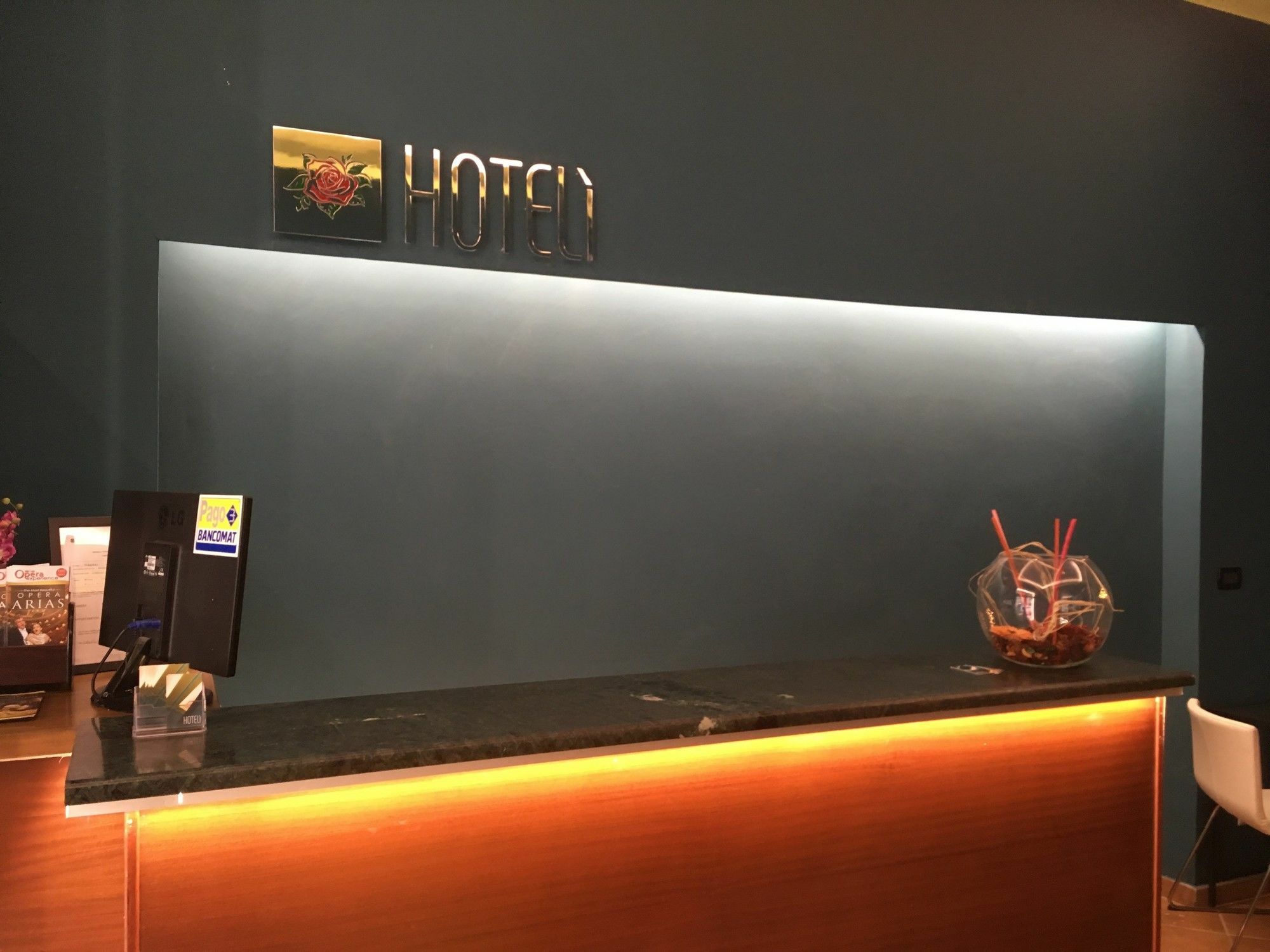 Hoteli Hotel Rome