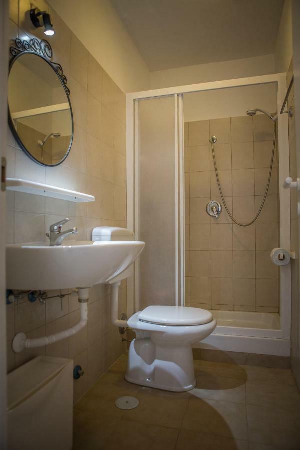 Liayi Family Hotel（李阿姨家庭旅馆） Bed & Breakfast Rome