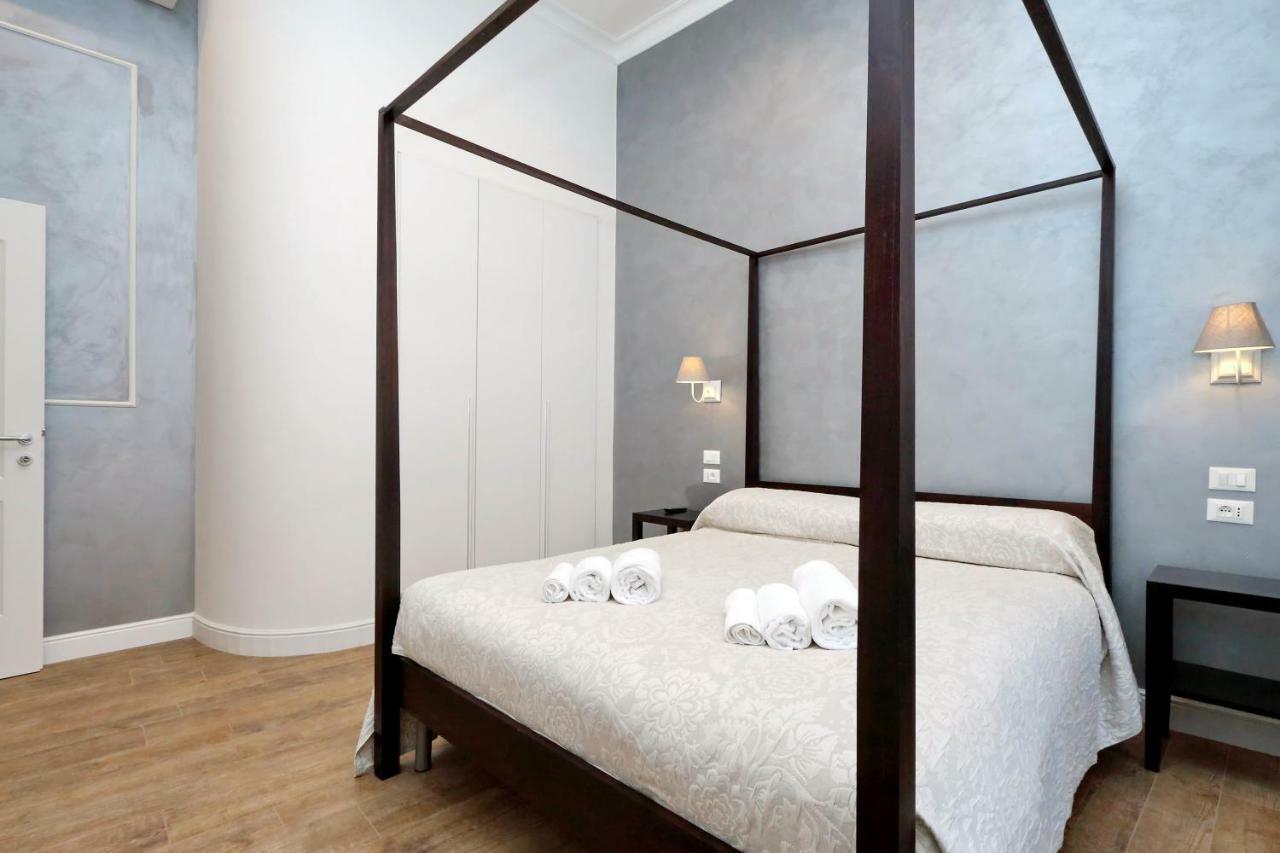 Luxury Sabina 50 Mt From Trevi Fountain