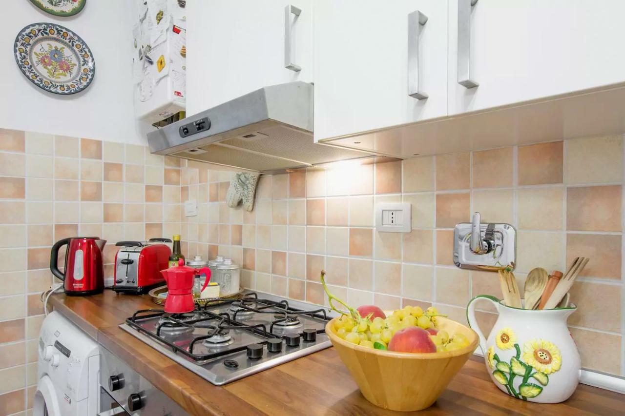 Apartment Trastevere Classico Self Check In Rome