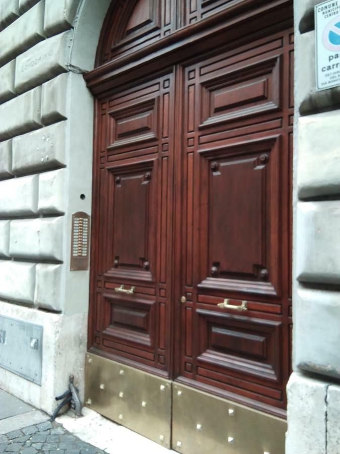 Sixty One Luxury * Rome