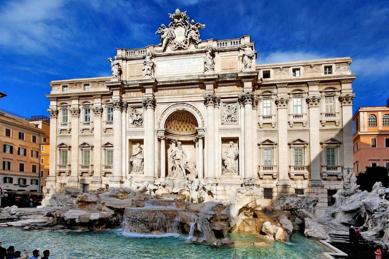 Luxury Sabina 50 Mt From Trevi Fountain *