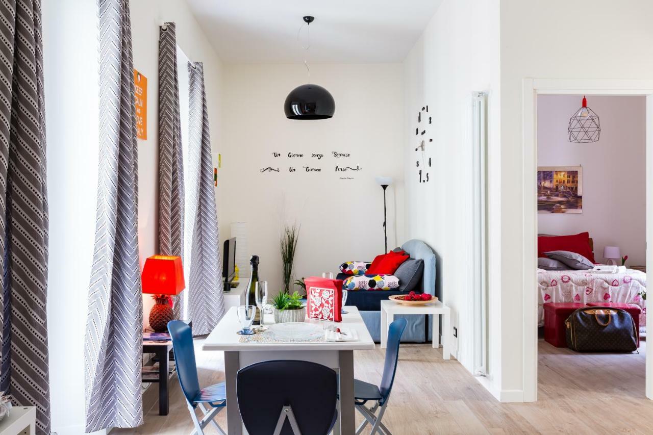 Sixty One Luxury Apartment *