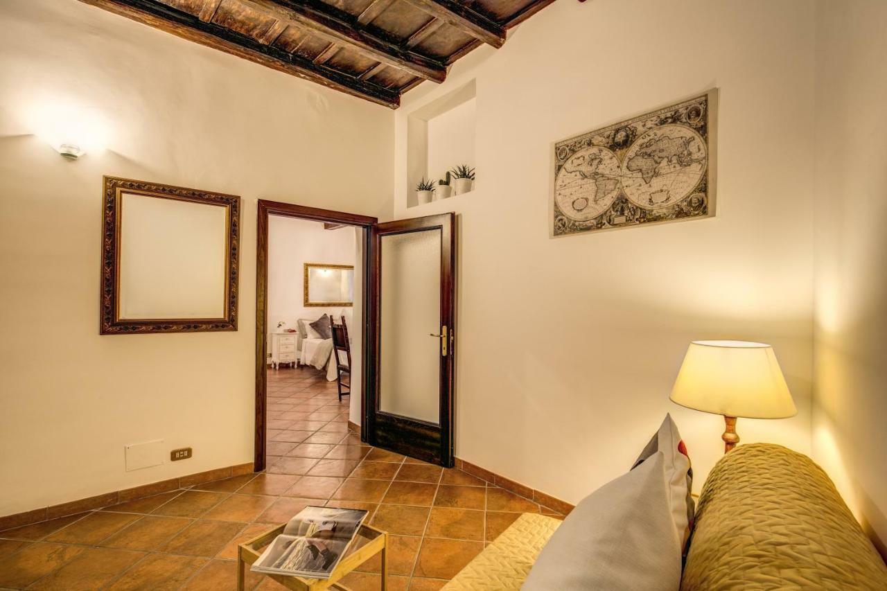 Apartment Fresh House Trevi 1 Rome