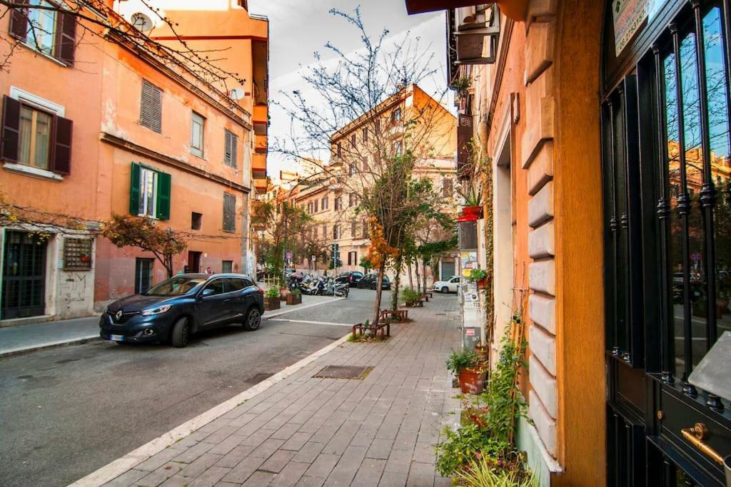 Rent * Rome