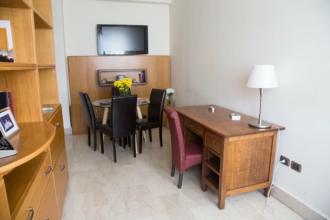 Chic Flat Apartment