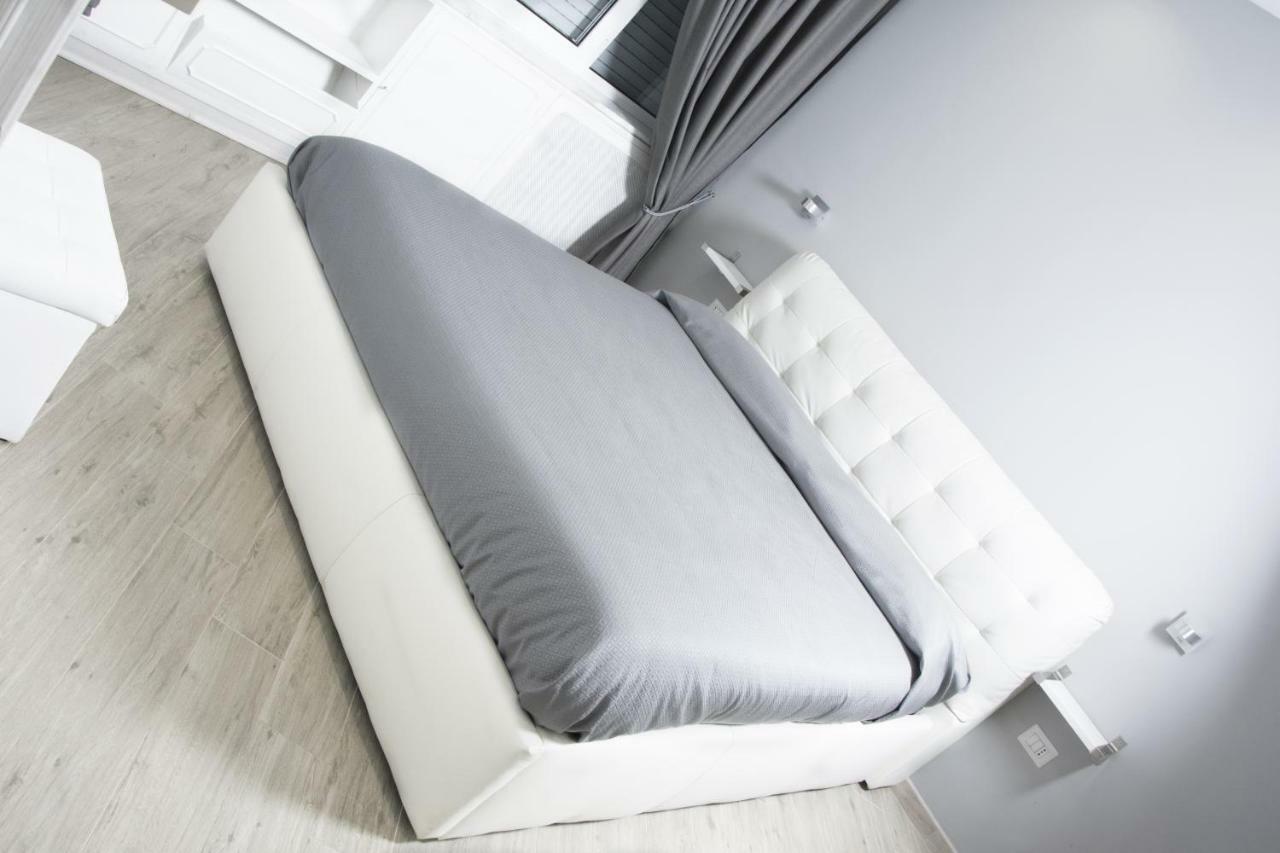Apartment Gens Claudia, Vatican Luxury *