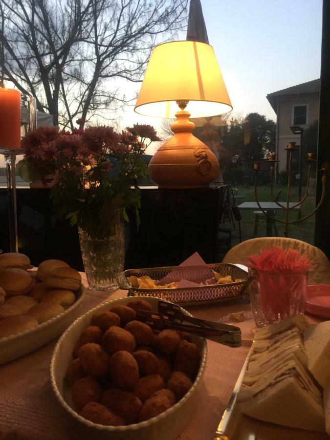 Guest house Casale Appio 2*
