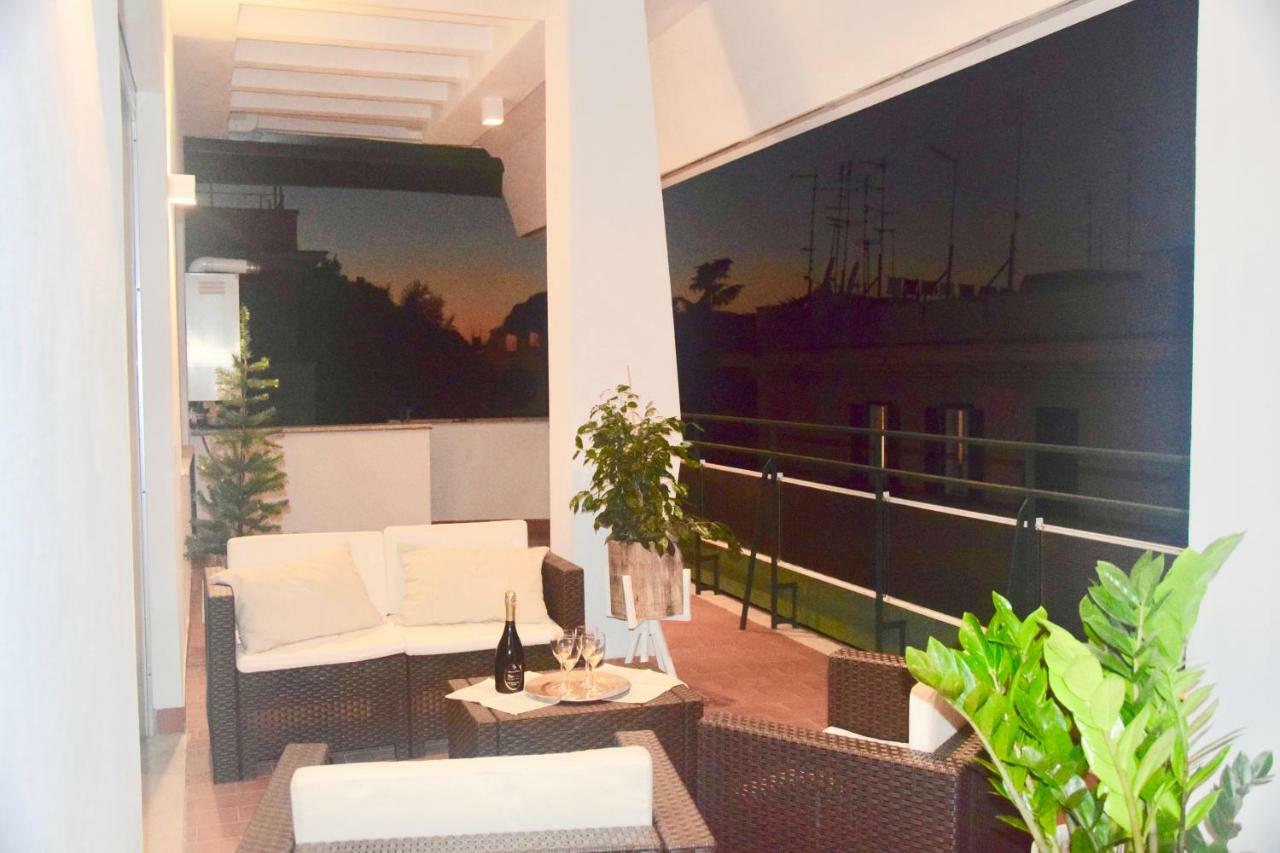Terrazza San Giovanni Apartment *