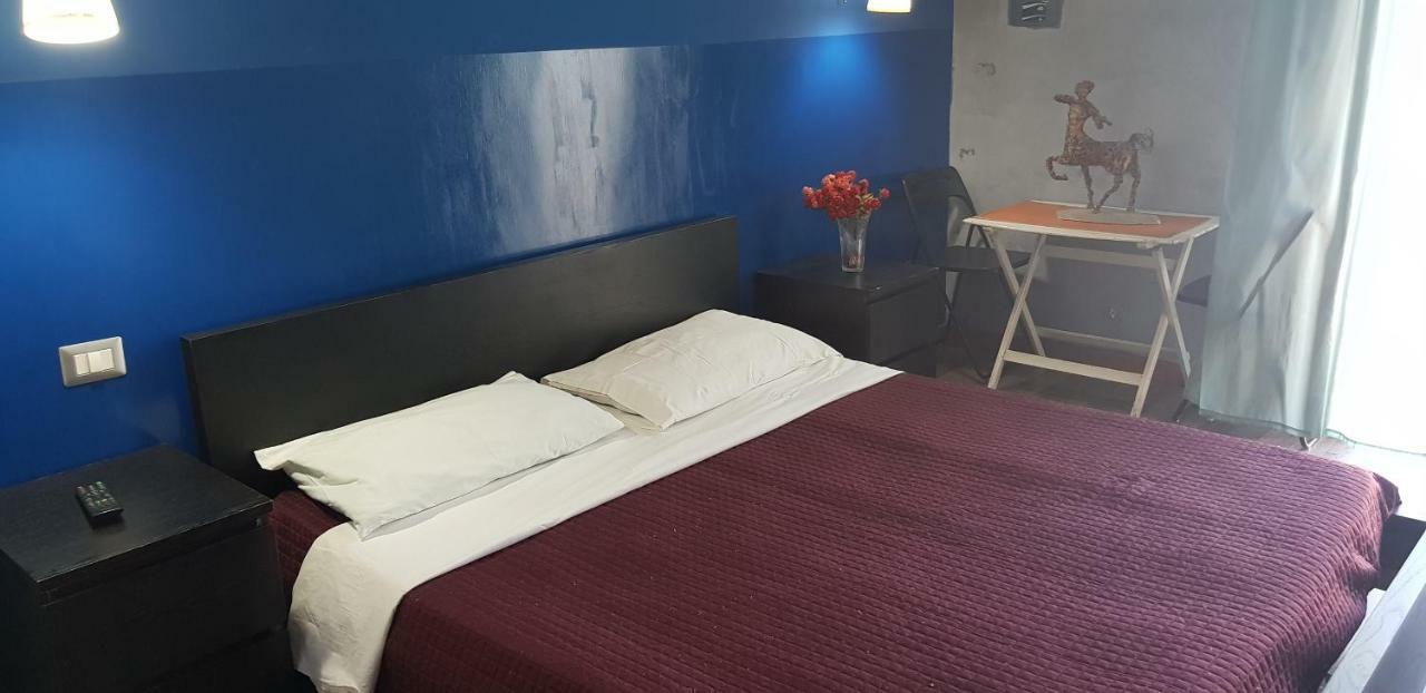 Arthur Guest house *