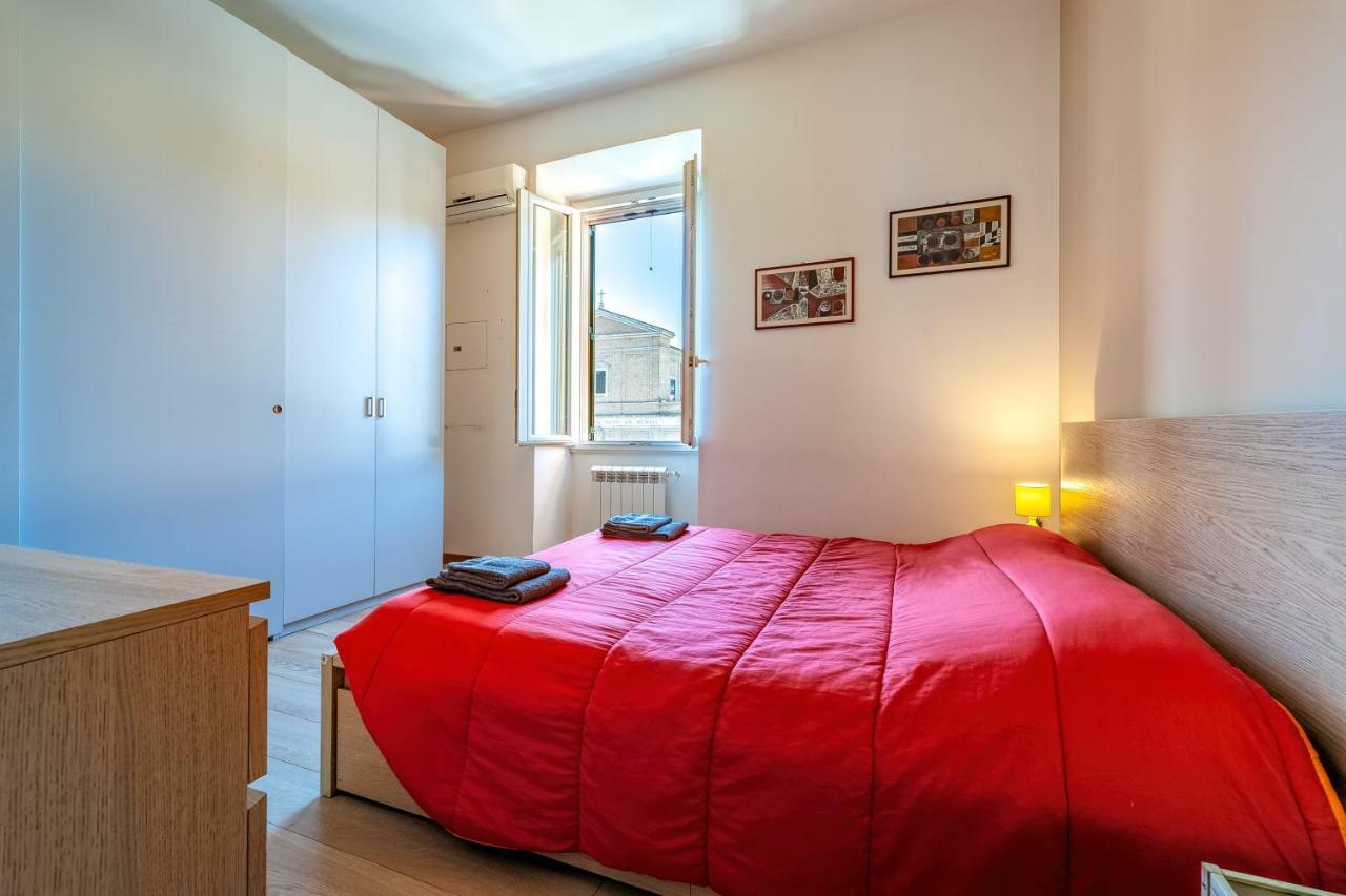 Vatican Caracciolo Apartment