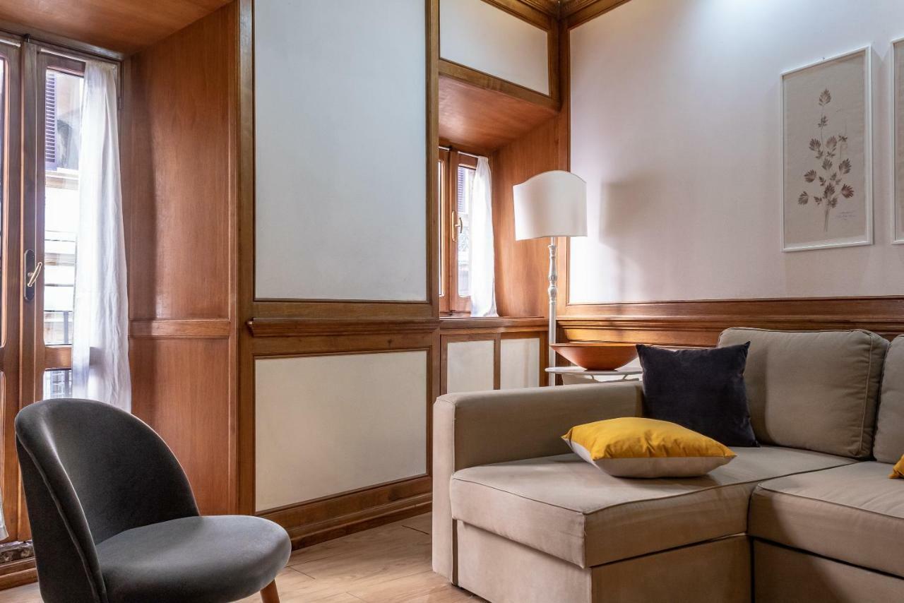 Spagna Historical By Spanish Steps Apartment Rome