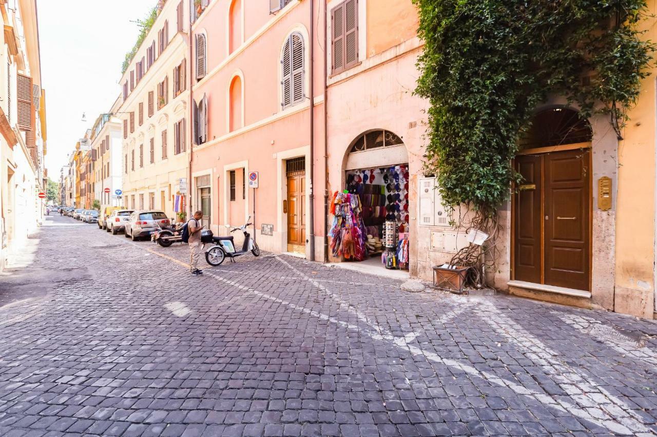 Apartment Borgo Vittorio Lovely House