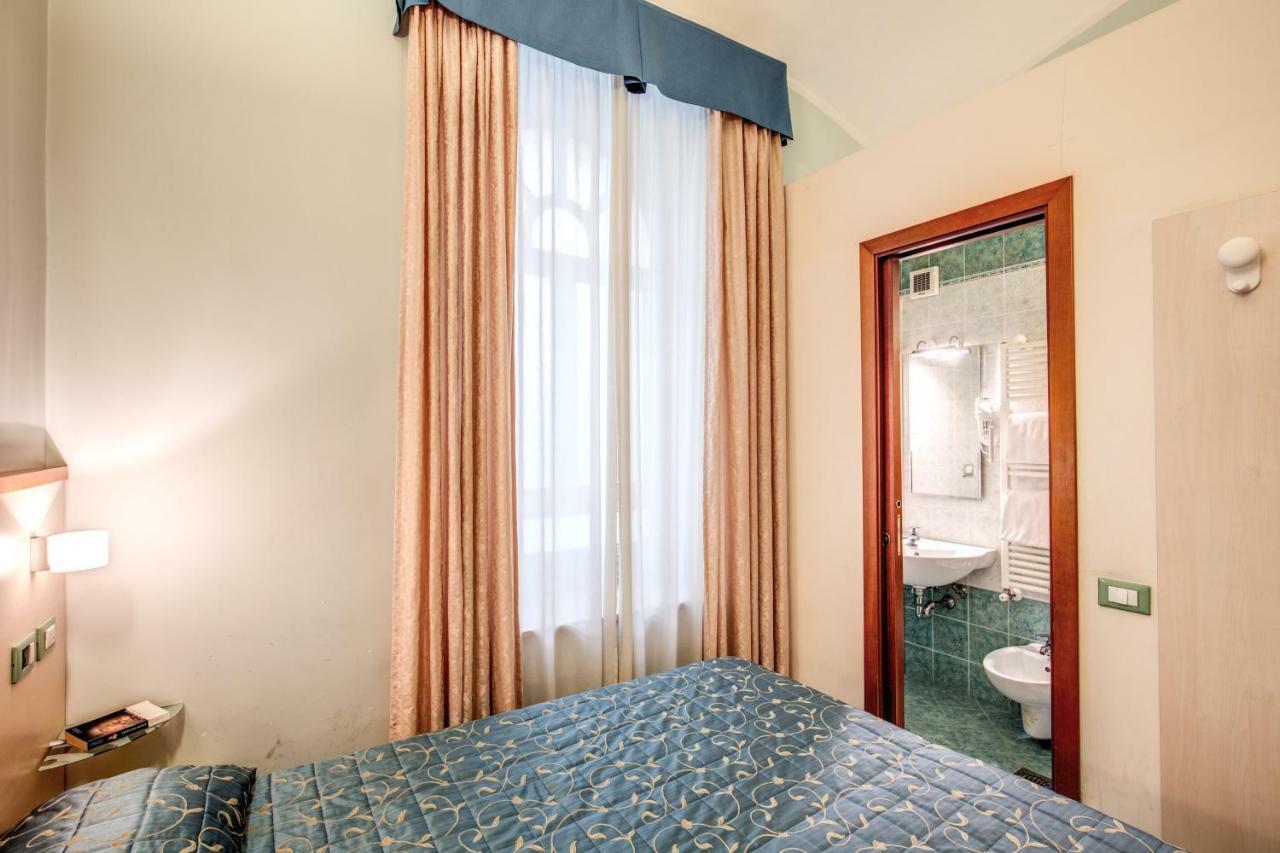 Casa Carra Guest house Rome