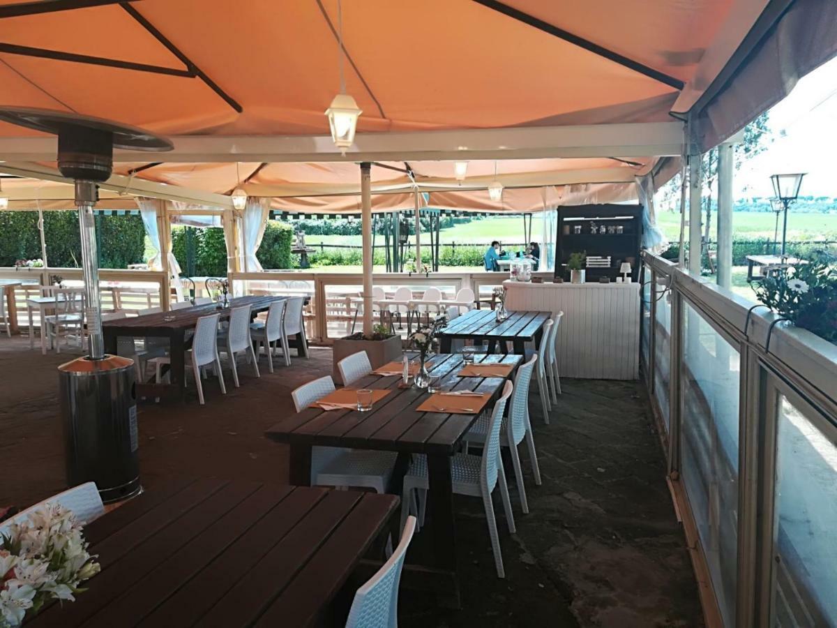 Guest house Casale Appio 2*