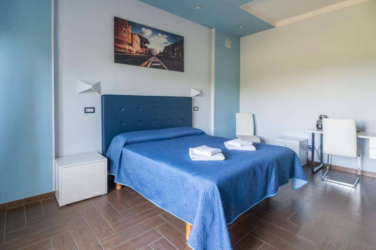 World Wide Bed - Prenestino Guest house *