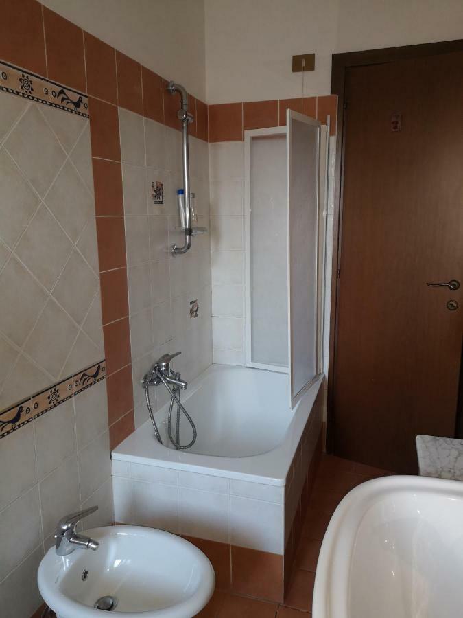 Apartment Checchi House *