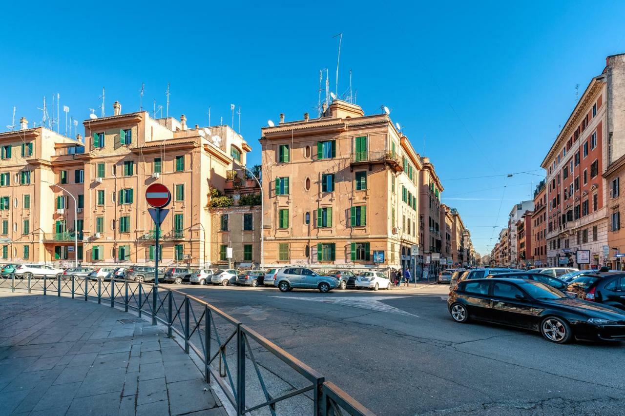 Vatican Caracciolo * Rome