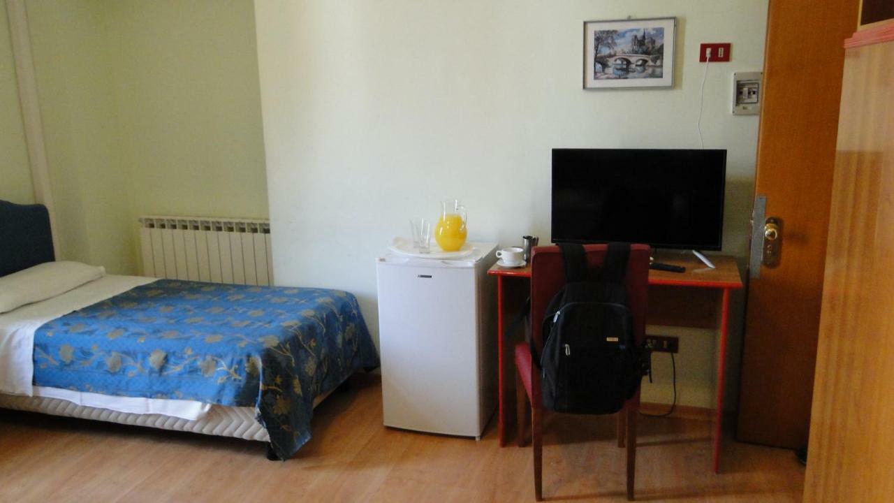 Altavilla Dieci Hotel *