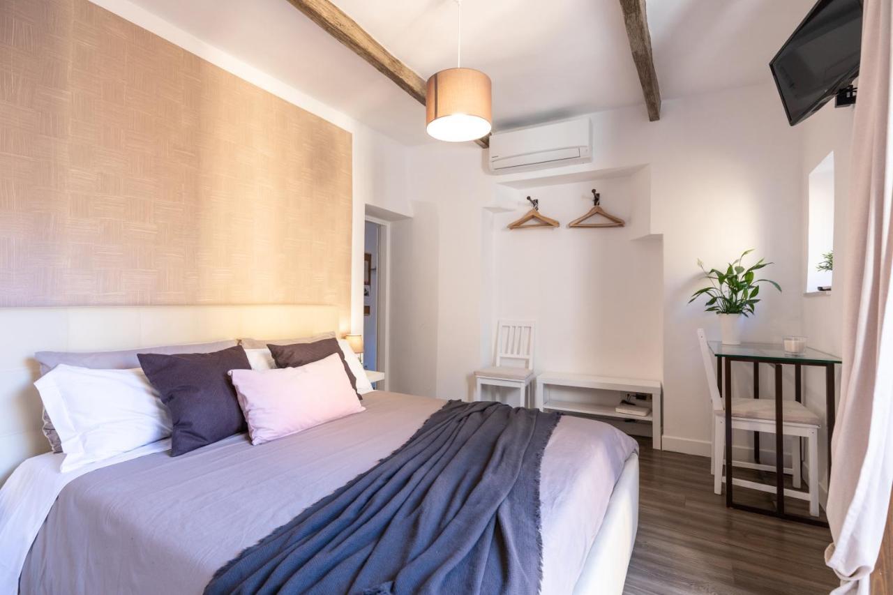 Domus De Fiori Appartamento Roma