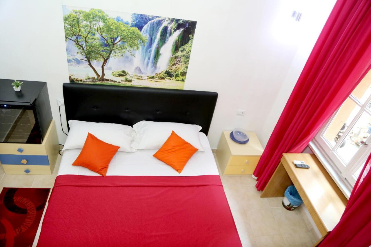 Gateway Guest house 2*