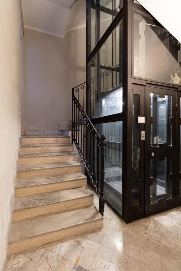 Harry's Bar Trevi Luxury - Modelli * Rome