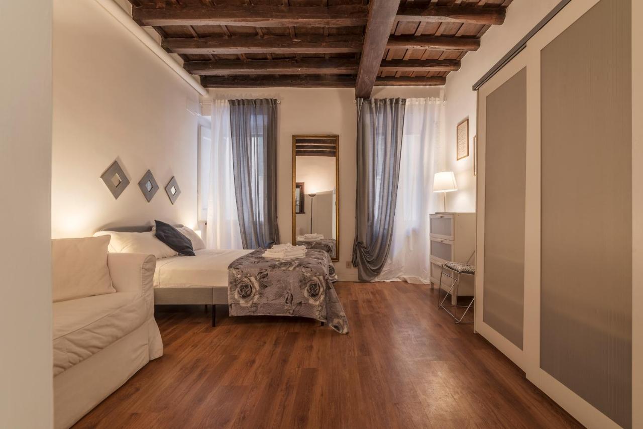 Fori Imperiali Elegant Apartment *