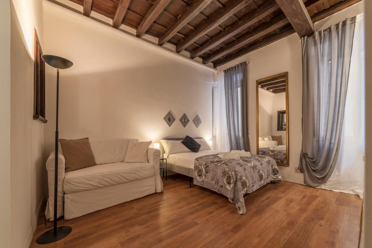 Apartment Fori Imperiali Elegant Rome