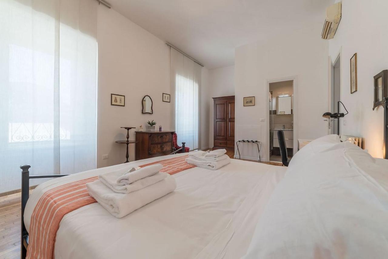 Live Like A Local In Rome’s Exclusive Colle Oppio Appartamento
