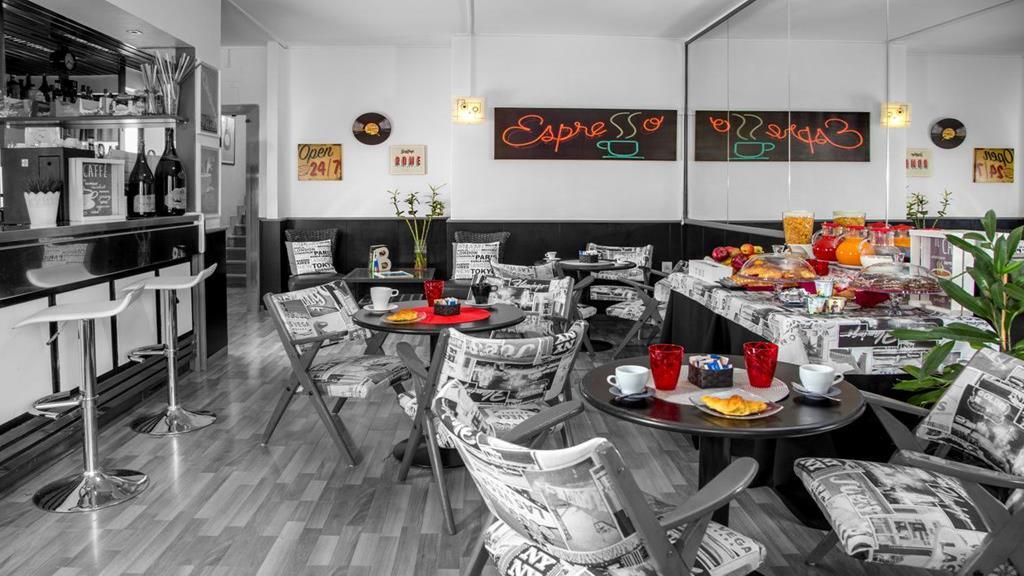 Radio Hotel Rome